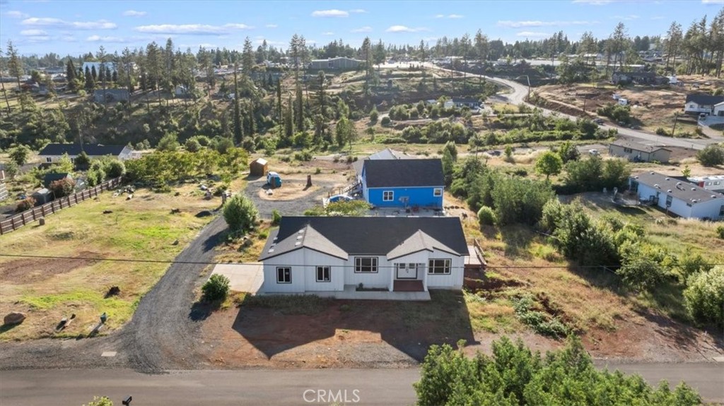 5627 Newland Road Property Photo 4