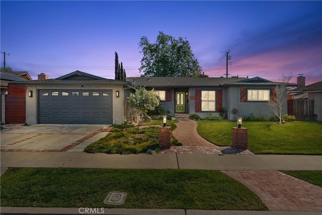 3608 Burly Avenue Property Photo