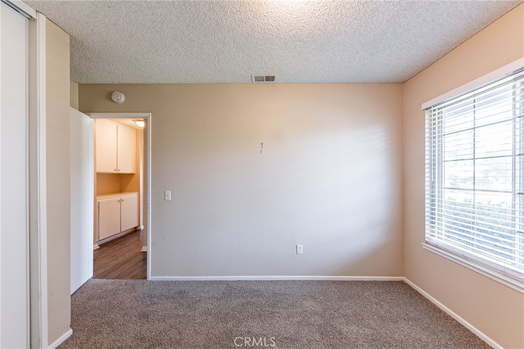 17582 Wabash Avenue Property Photo 16