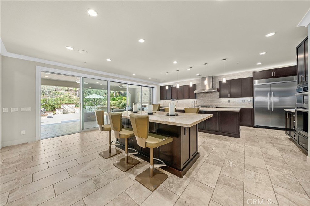21 Alisal Court Property Photo 16