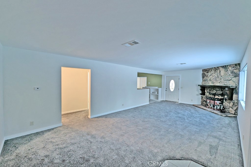 511 Santa Barbara Avenue Property Photo 5