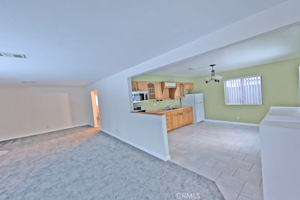 511 Santa Barbara Avenue Property Photo 9