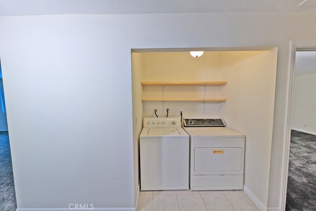 511 Santa Barbara Avenue Property Photo 11