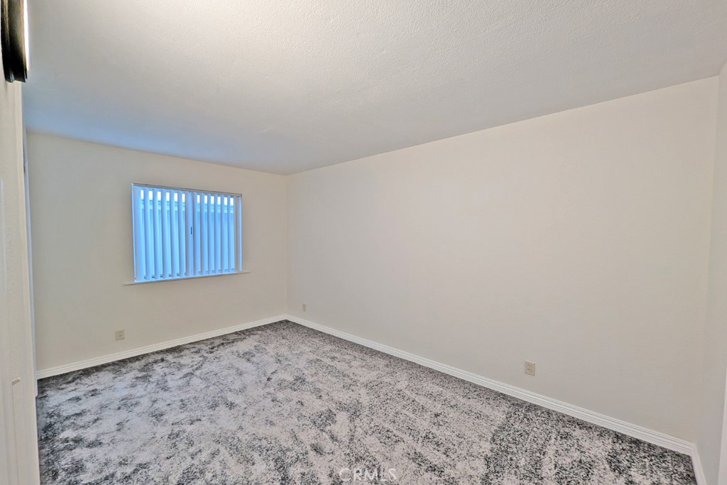 511 Santa Barbara Avenue Property Photo 15