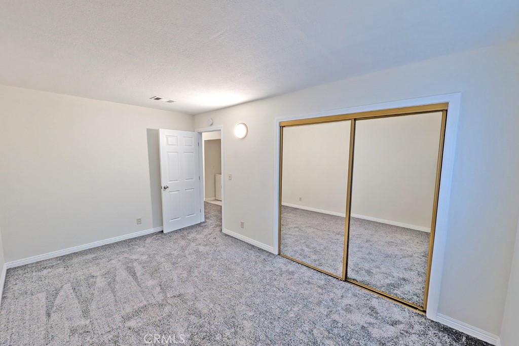 511 Santa Barbara Avenue Property Photo 16