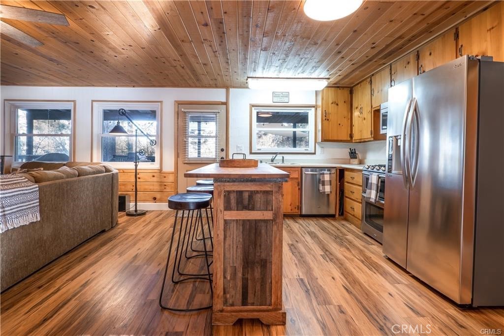 547 Chipmunk Lane Property Photo 8