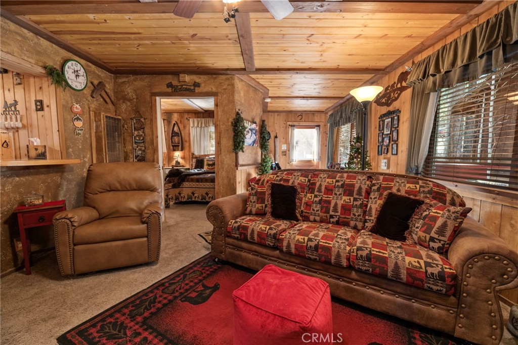 513 Sugarloaf Boulevard Property Photo 7
