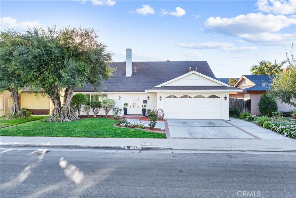 20161 Crown Reef Lane Property Photo