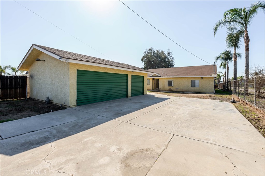 6125 Ridgeview Avenue Property Photo