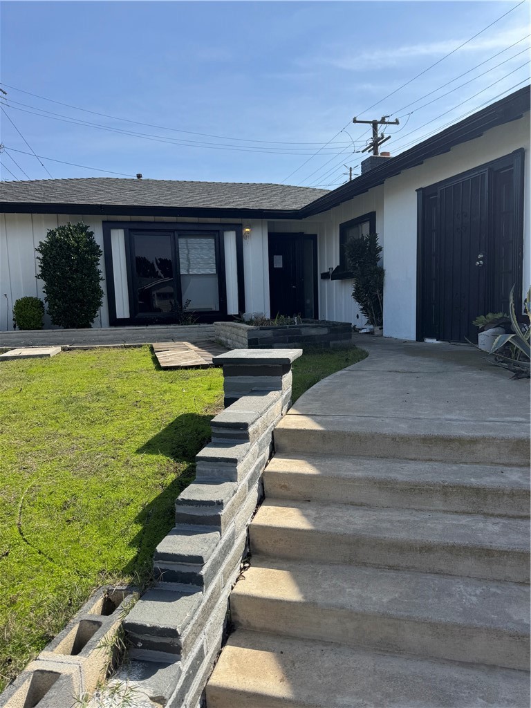 3202 Montana Avenue Property Photo