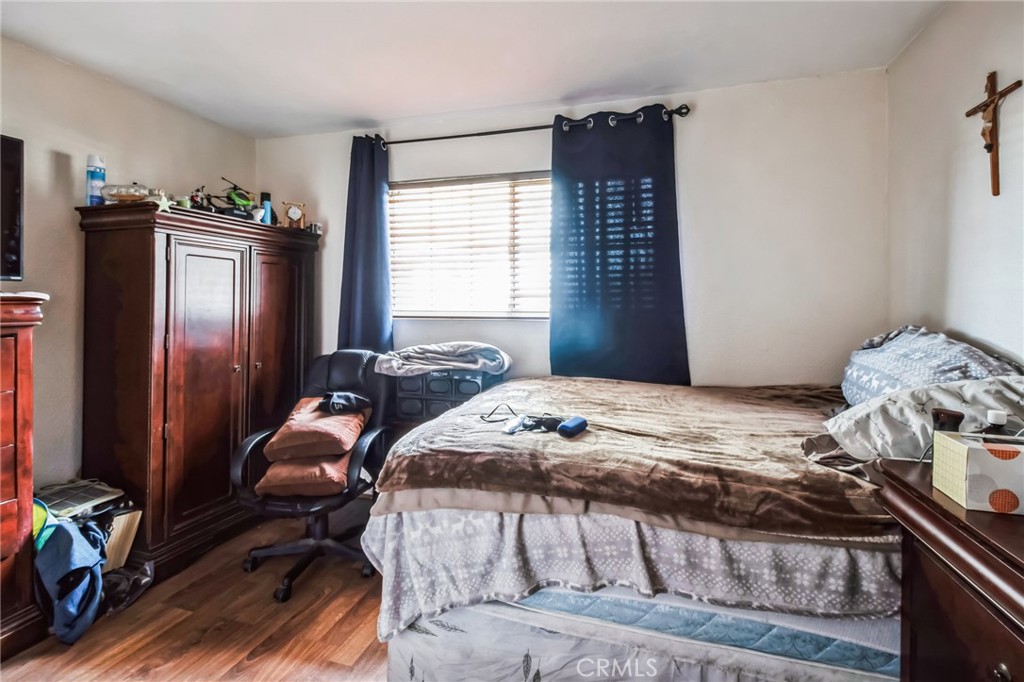 18823 Sheffield Street Property Photo 4