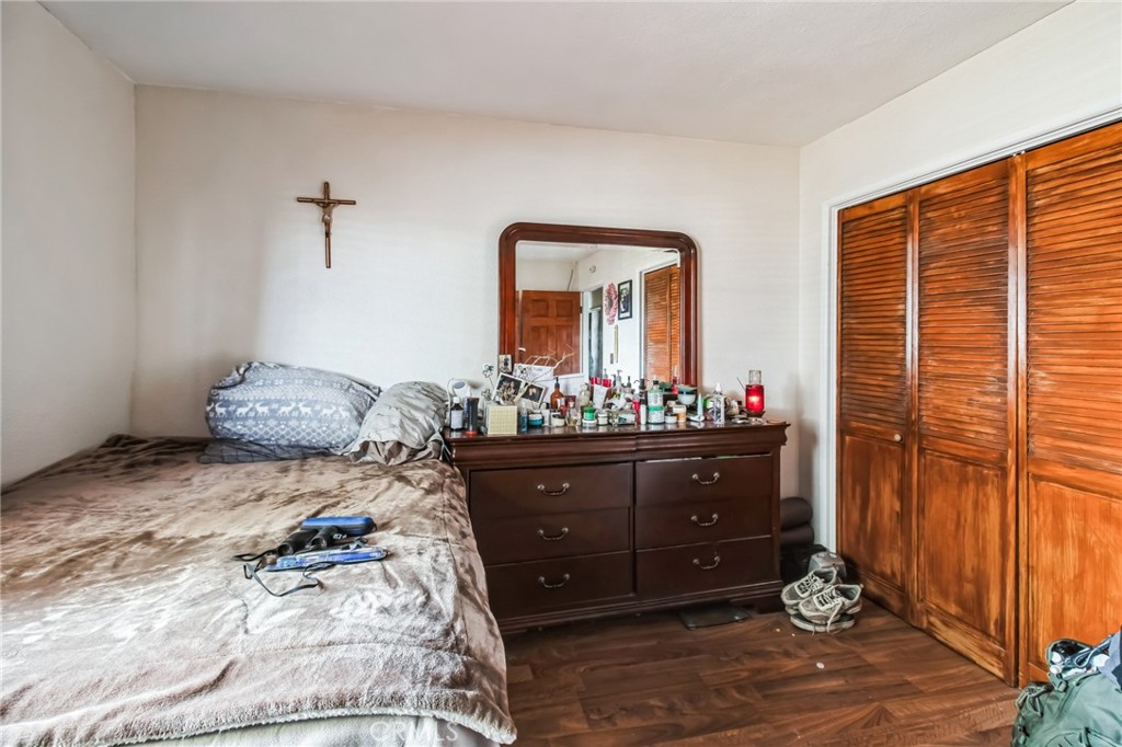 18823 Sheffield Street Property Photo 6