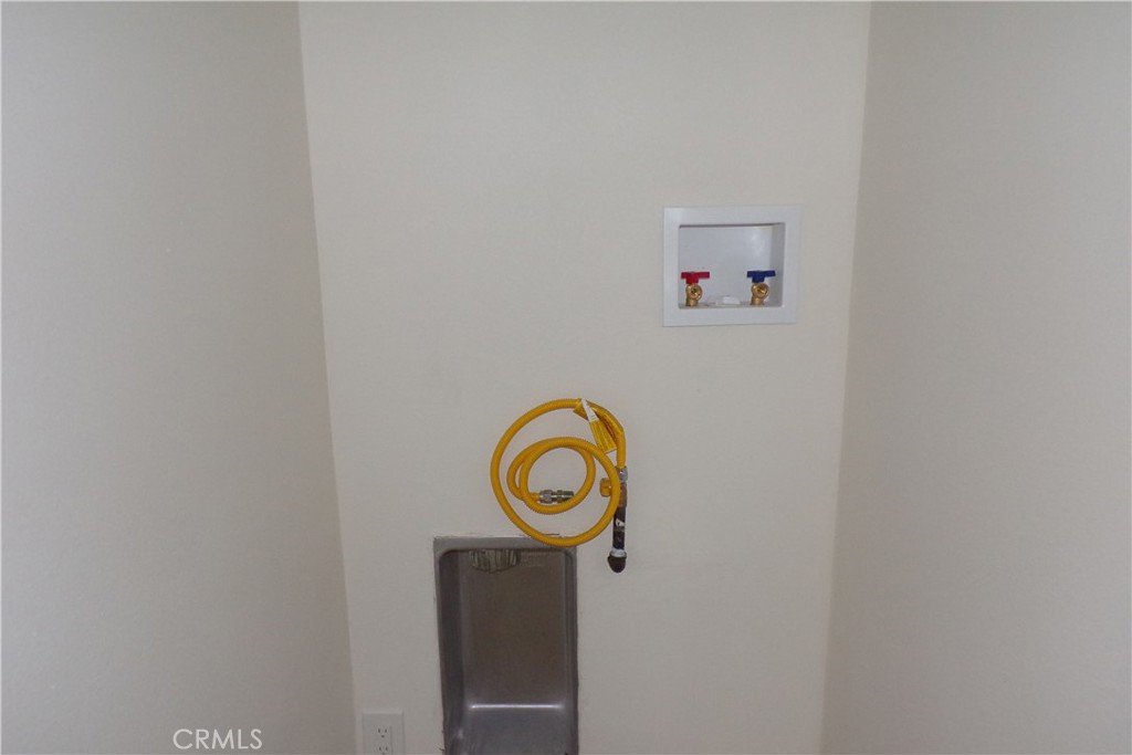 34759 Avenue B Court 1 Property Photo 8