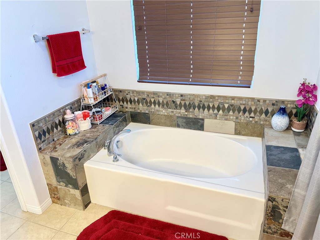 1539 Carmel Court Property Photo 27