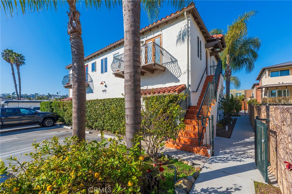 34352 Pacific Coast Hwy B Property Photo