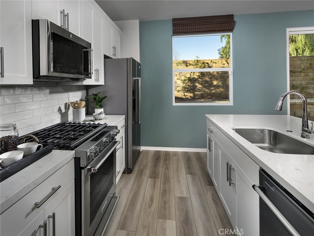 2094 Bergamot Street Property Photo 3