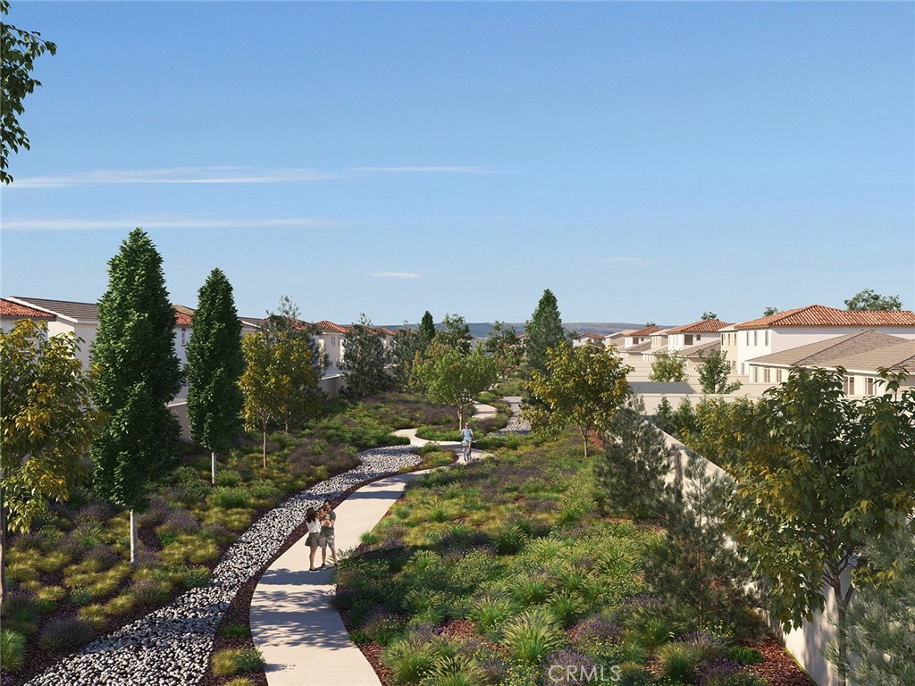 2094 Bergamot Street Property Photo 15