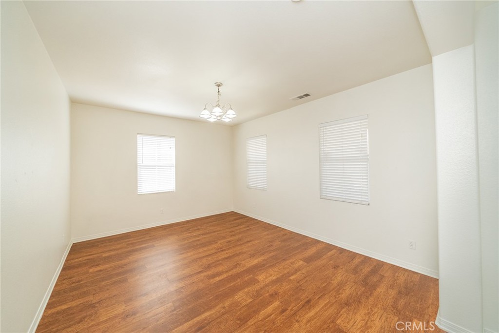 1435 Petunia Court Property Photo 18