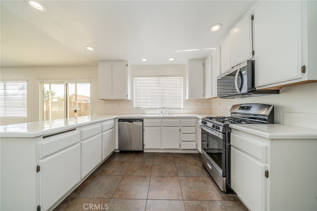 5794 Carleton Street Property Photo 11