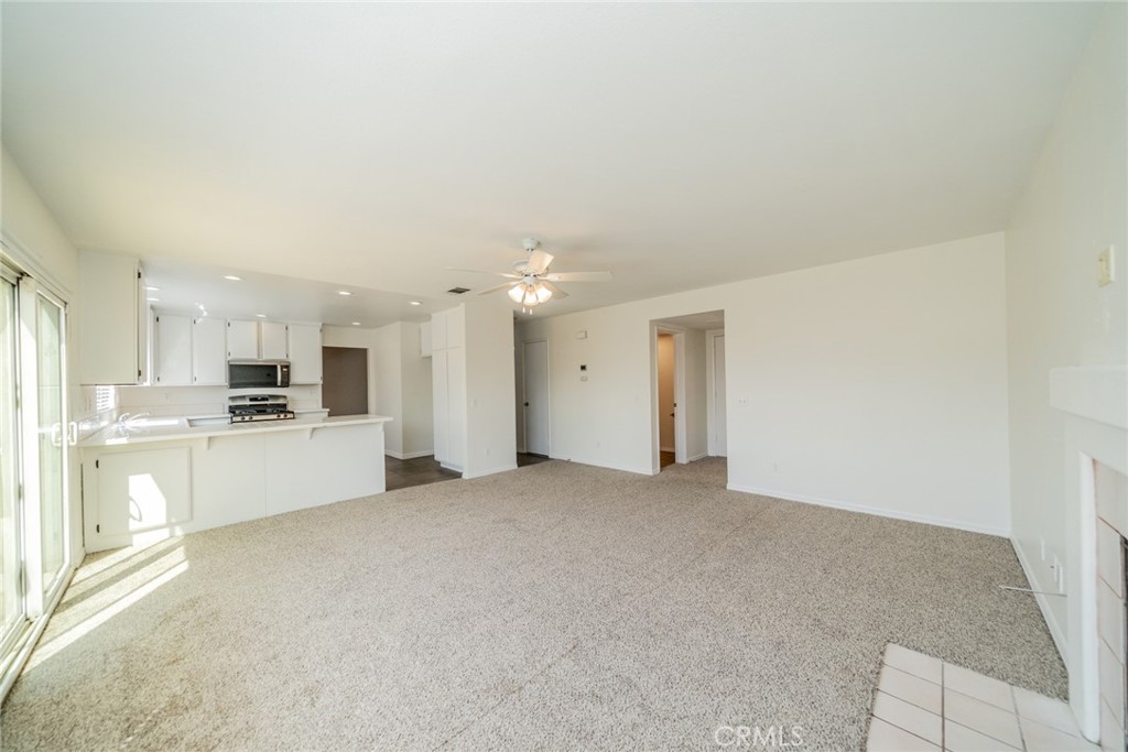 5794 Carleton Street Property Photo 14