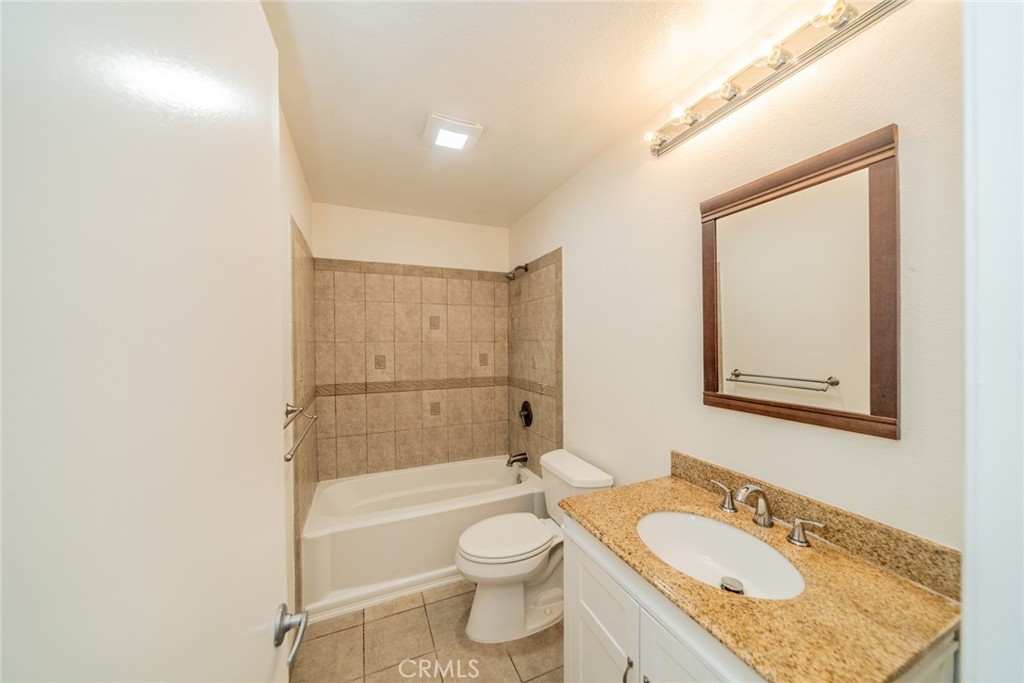 5794 Carleton Street Property Photo 20