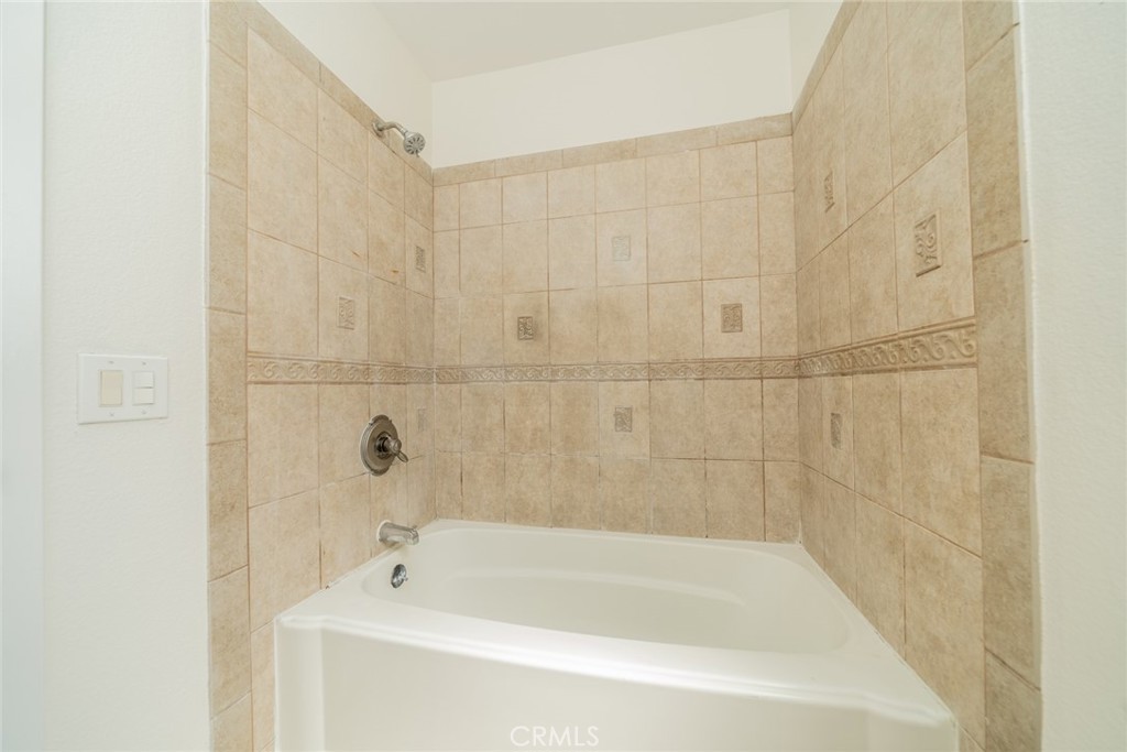 5794 Carleton Street Property Photo 27