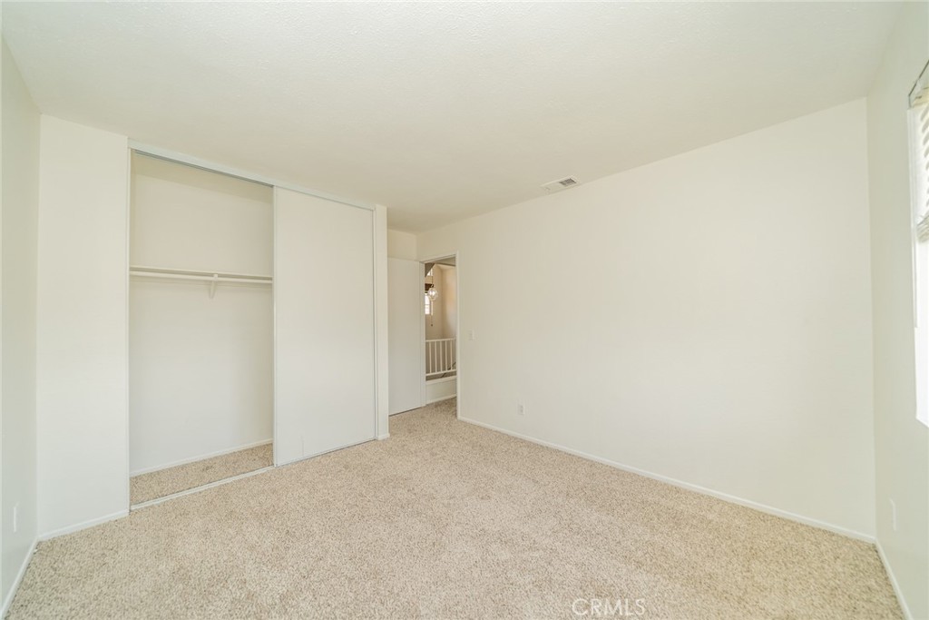 5794 Carleton Street Property Photo 32