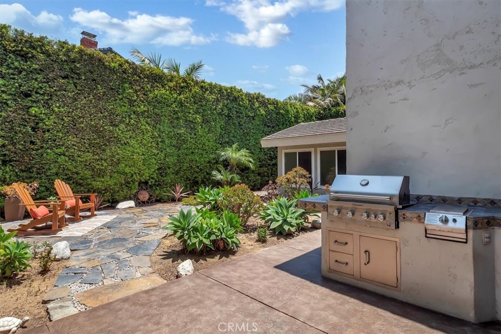 17212 Lynn Lane Property Photo 17