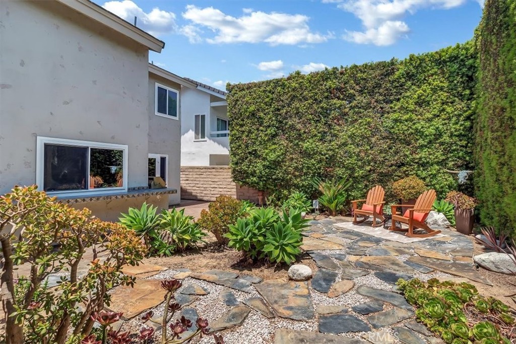 17212 Lynn Lane Property Photo 19