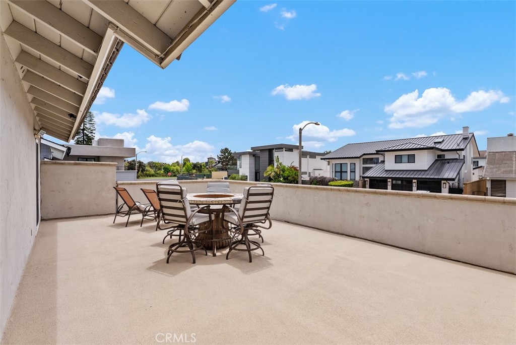 17212 Lynn Lane Property Photo 22