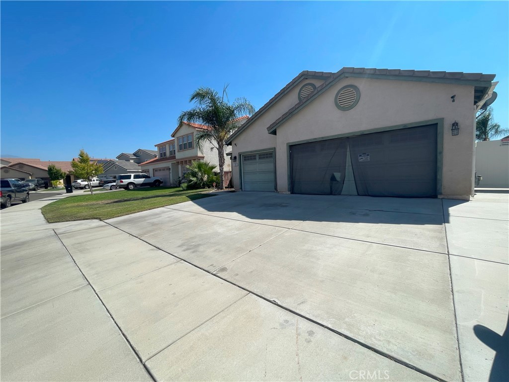 1054 Sykes Drive Property Photo