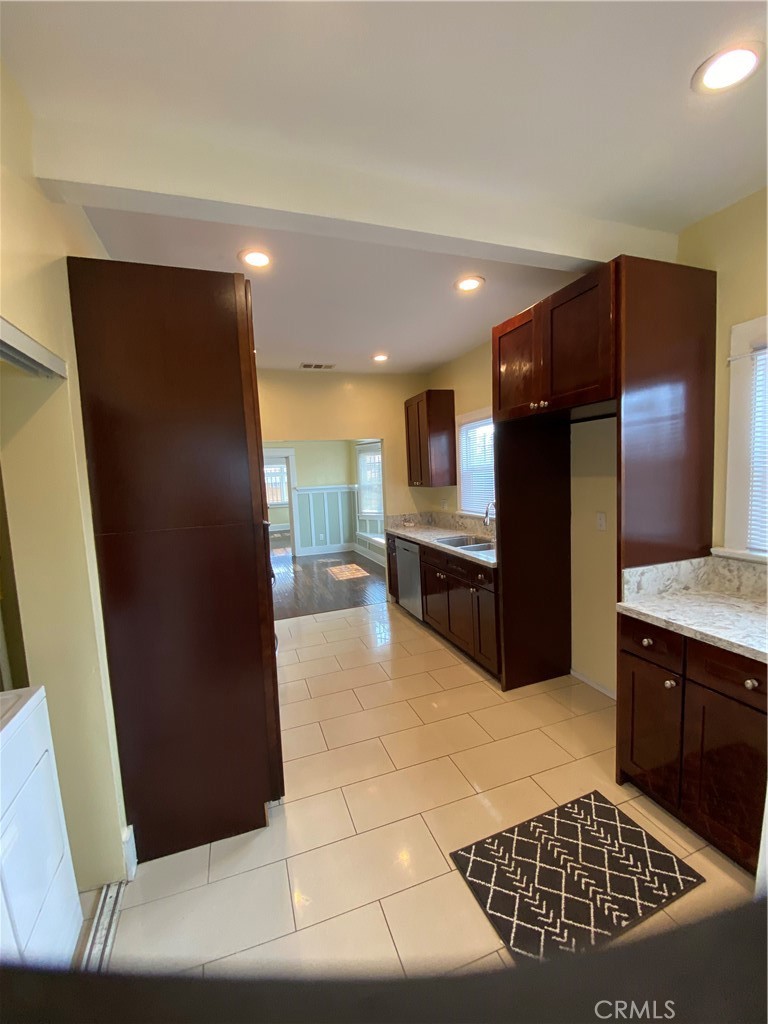 1331 Atlantic Avenue Property Photo 15