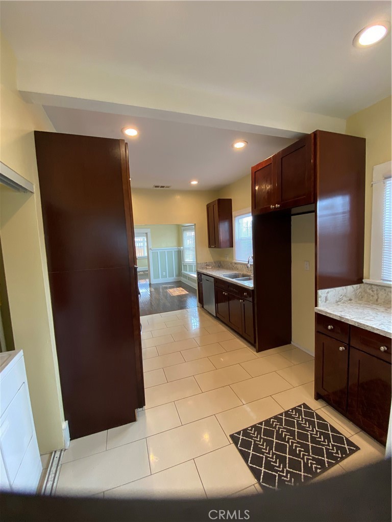 1331 Atlantic Avenue Property Photo 15