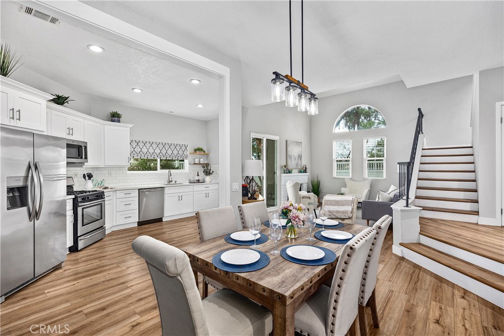 26222 Glendon Lane Property Photo