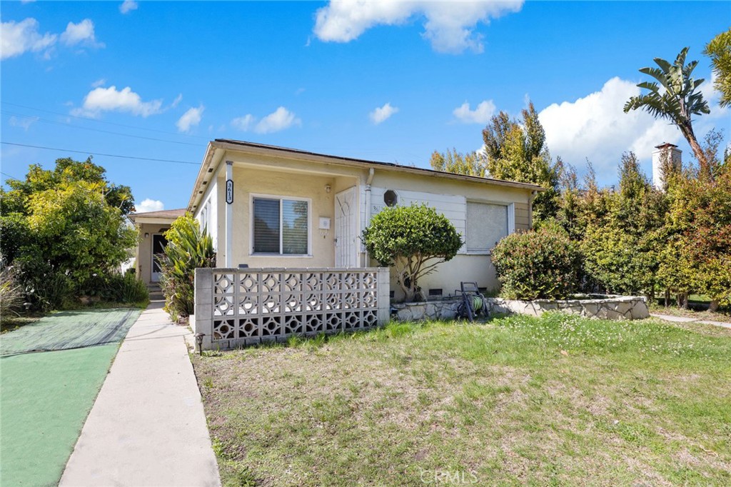 3613 Beethoven Street Property Photo