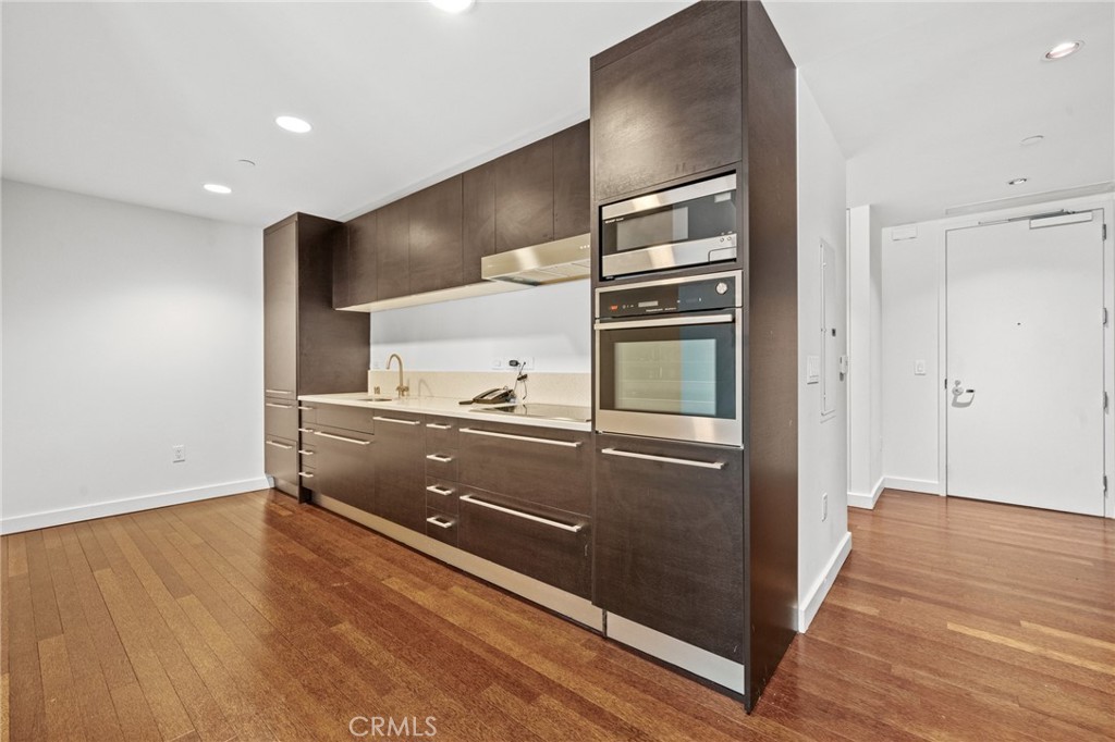 6250 Hollywood Boulevard 4m Property Photo 3