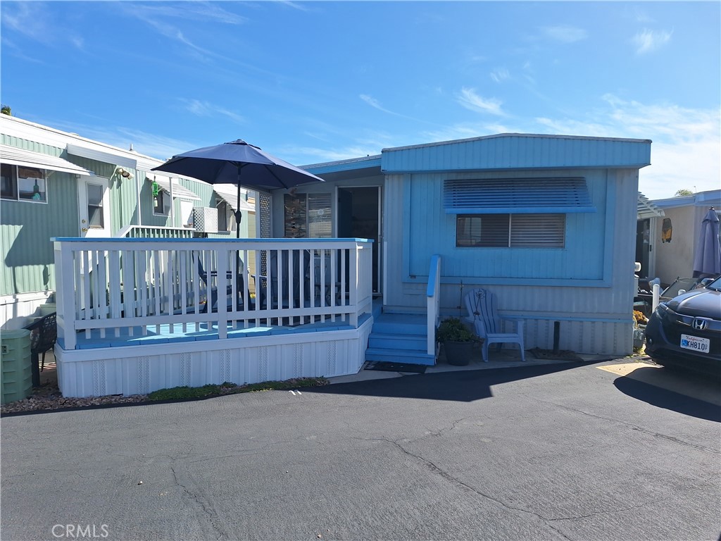 900 N Cleveland Street 11 Property Photo 1