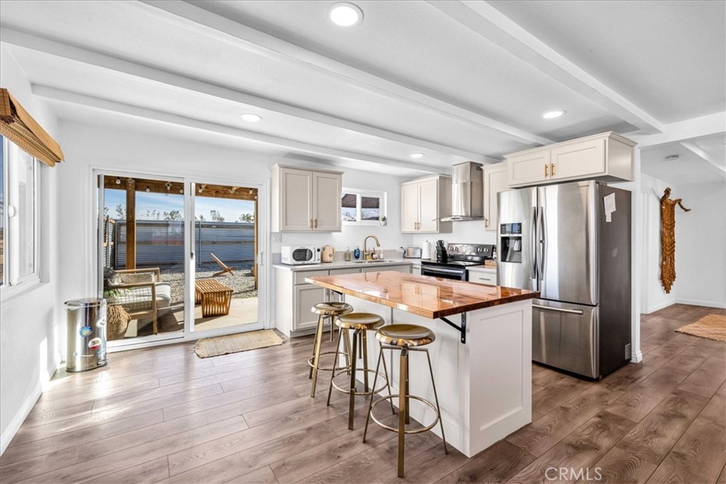 1746 Golden Sands Road Property Photo 1