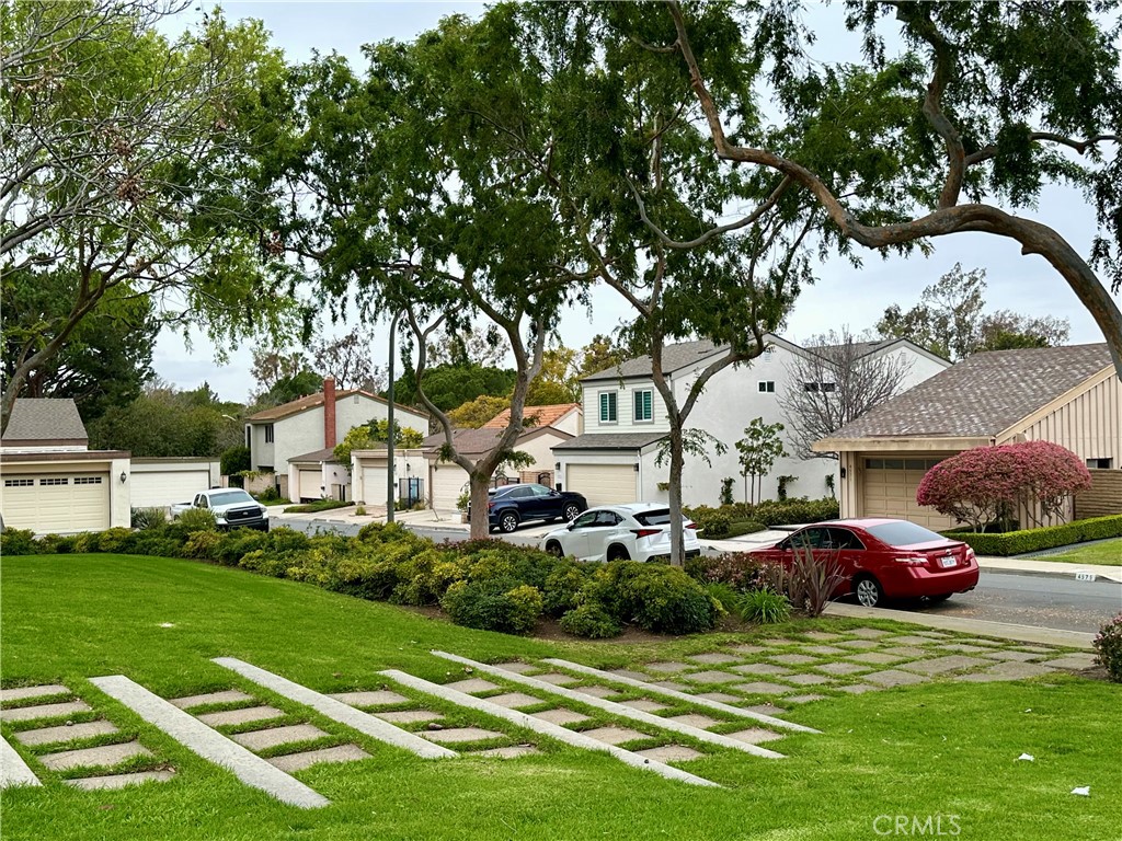 4581 Green Tree Lane Property Photo