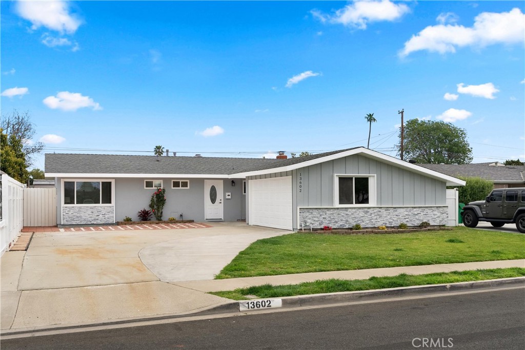 13602 Sutter Drive Property Photo