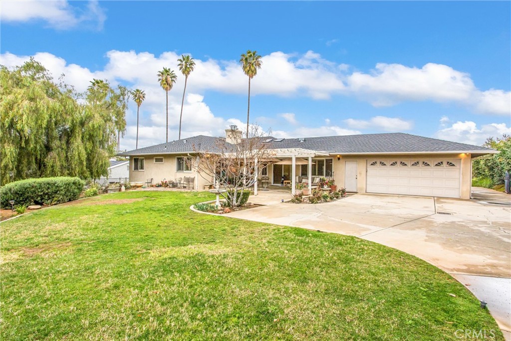 445 W Sunset Drive Property Photo 40