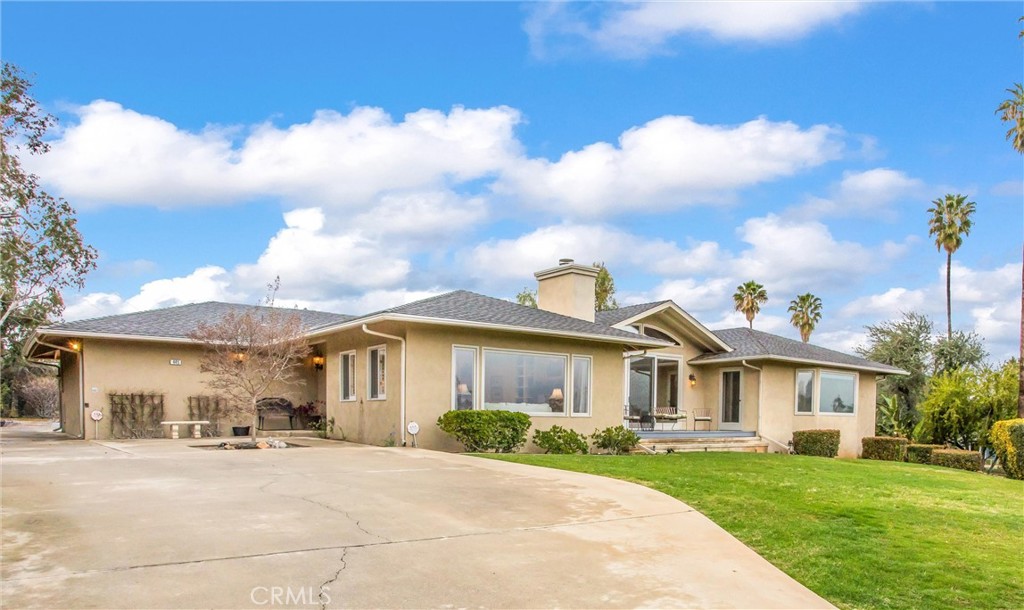 445 W Sunset Drive Property Photo 41