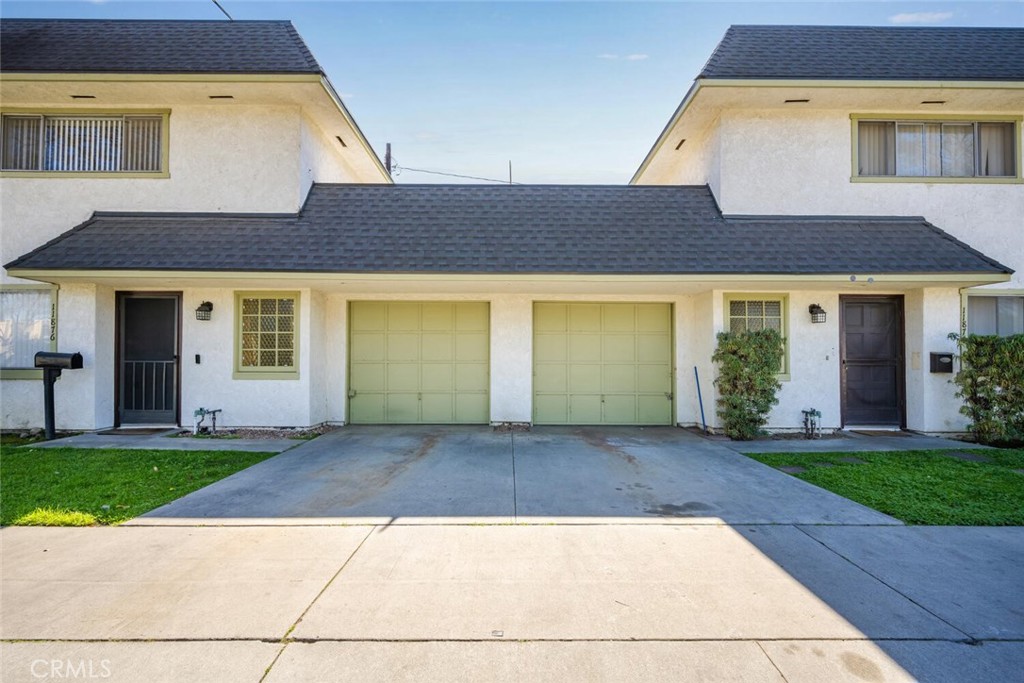 90715 Real Estate Listings Main Image