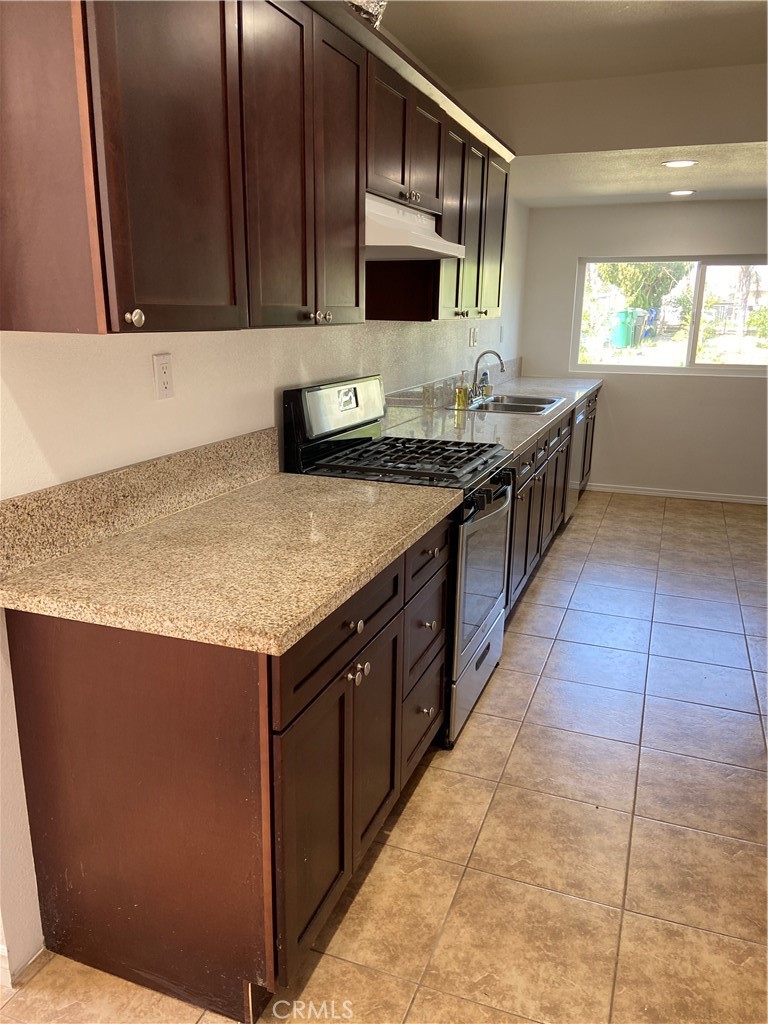 6594 Smith Avenue Property Photo