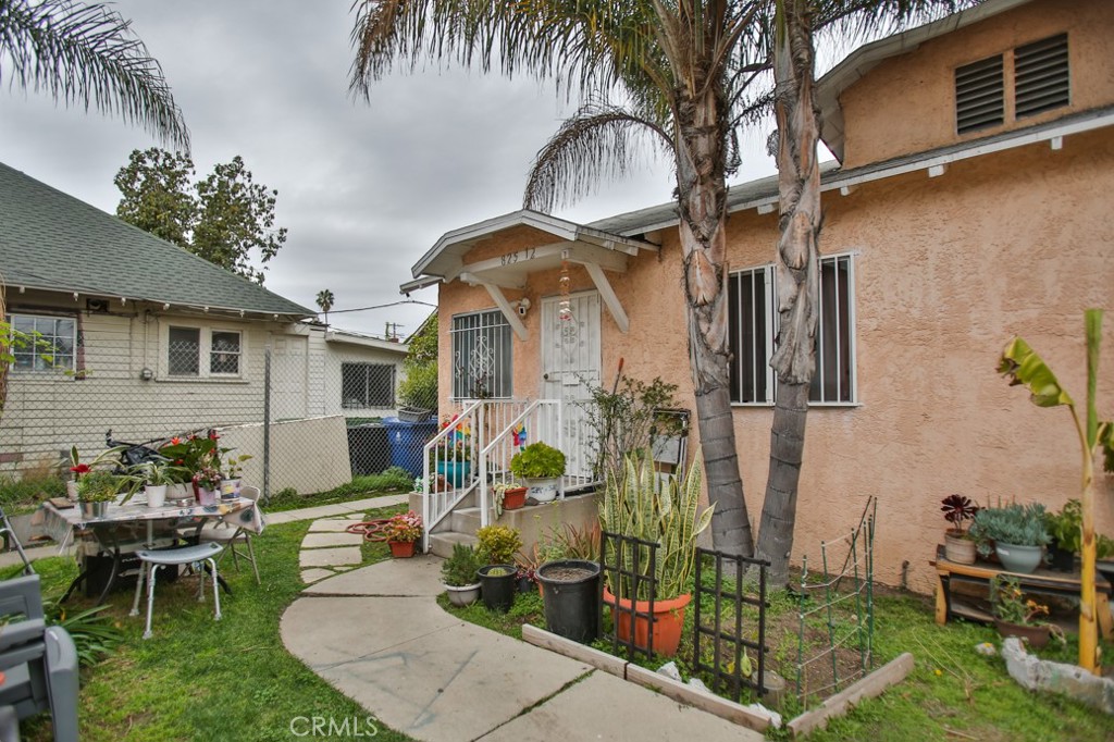 823 W 81st Street Property Photo 28
