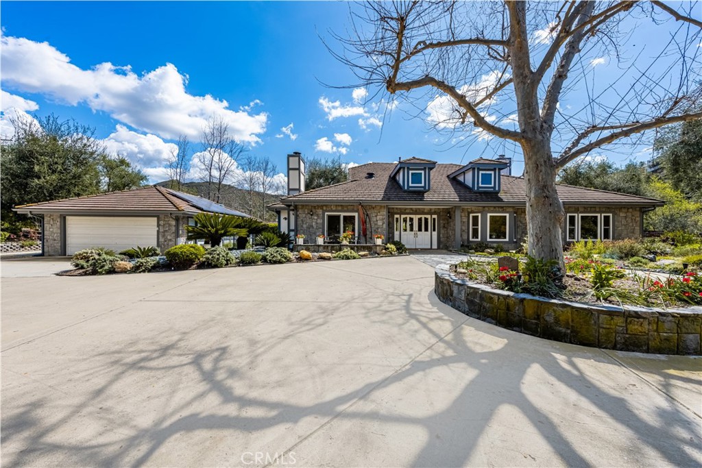 28092 Modjeska Canyon Road Property Photo