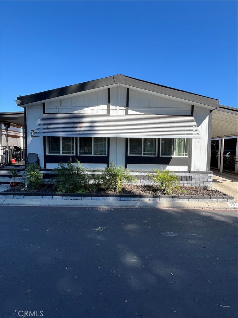 1919 Coronet Avenue 161 Property Photo