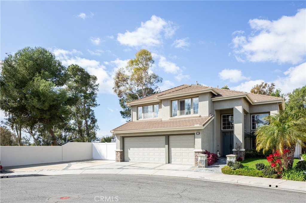 17 Broadleaf Property Photo