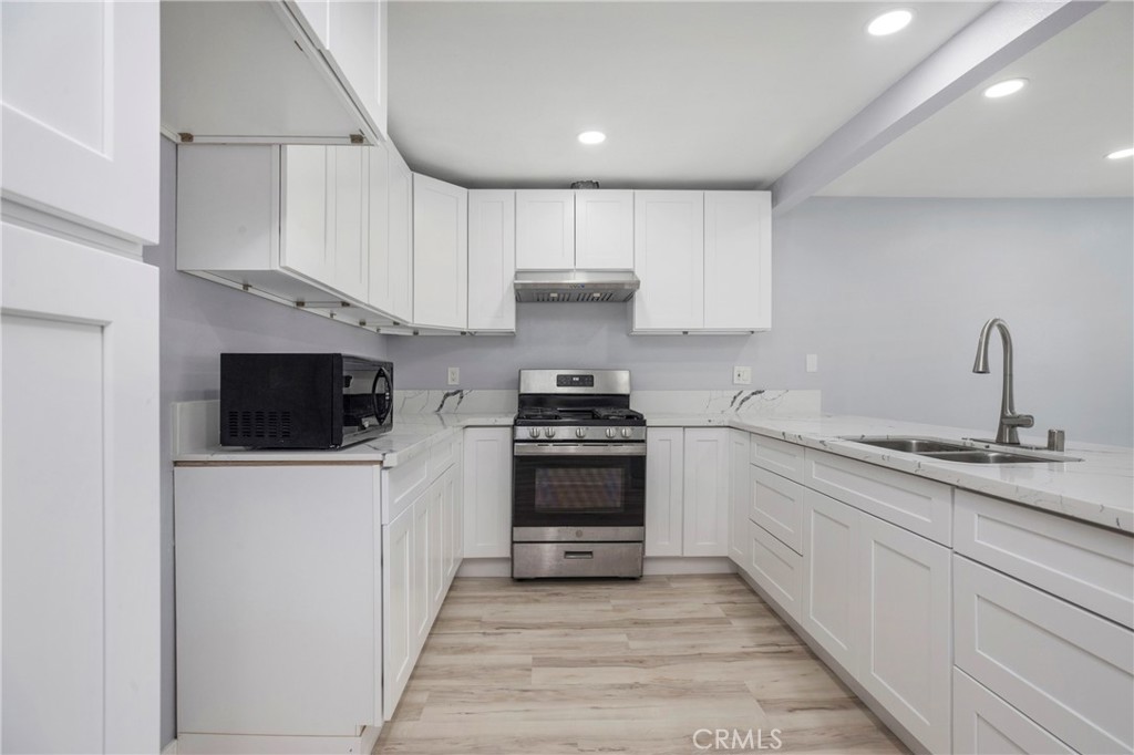 13261 Coast Street Property Photo 1