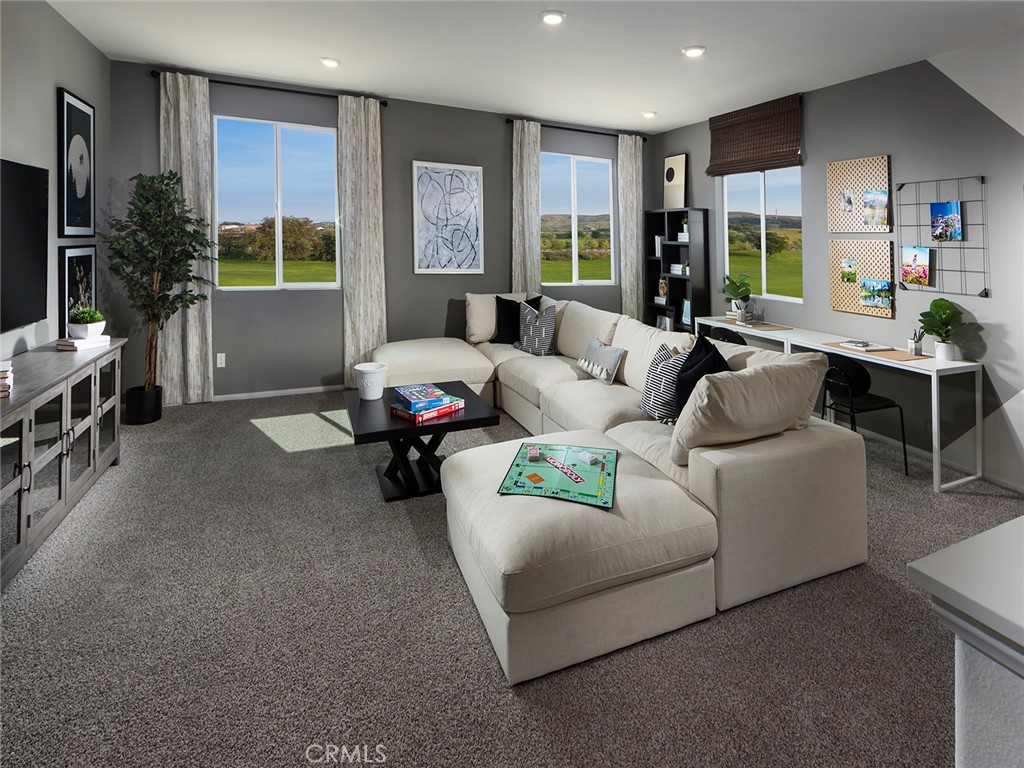 35240 Lopez Lane Property Photo 6